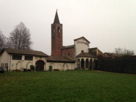 Abbazia di Sant’Albino a Mortara (21780 bytes)
